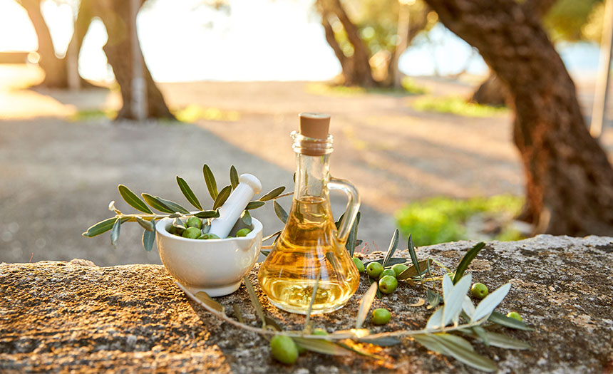 6 beneficios que quizá desconoces del aceite de oliva